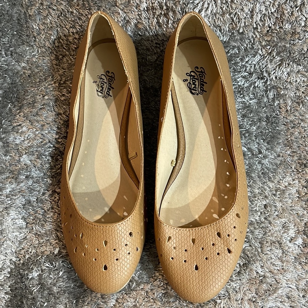 NWOB- Faded Glory Classic Ballet Flats
